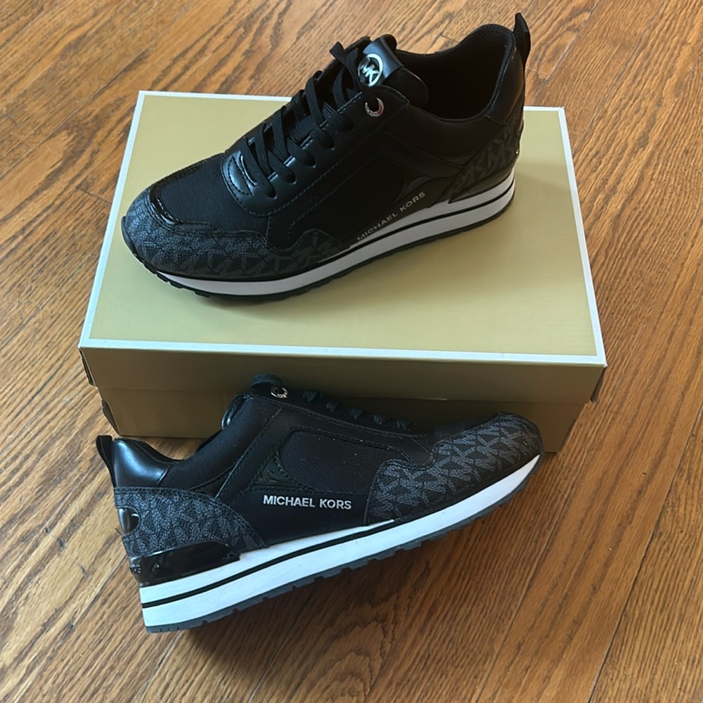 Michael Kors Shoes.